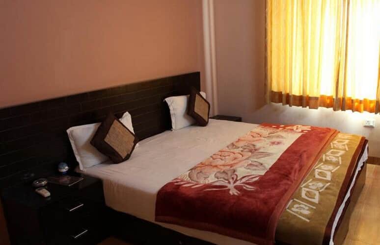 TG Stays Defence Colony Main Market, New Delhi 3